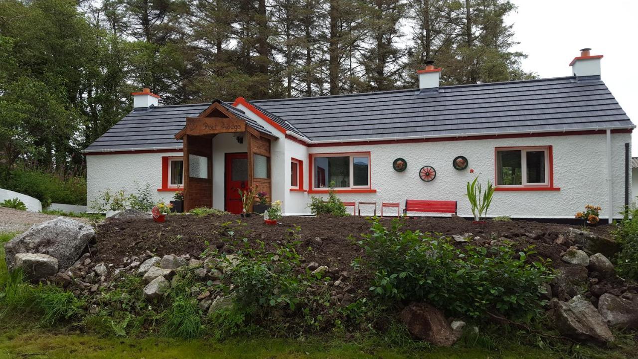 Back2Roots - Beautifully Restored Cottage, Doochary Екстер'єр фото